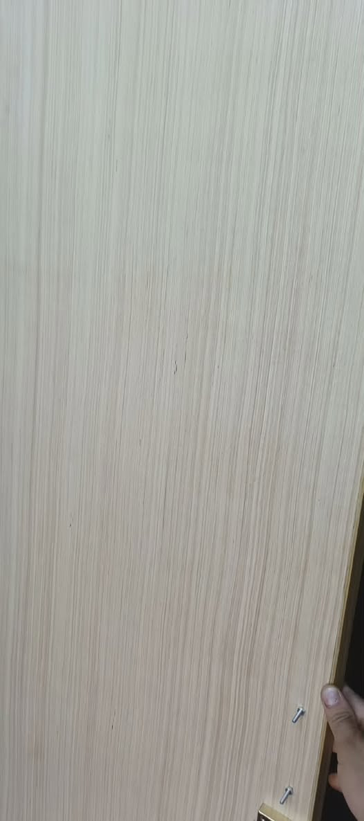 غرفة ٥باب صاج أبراج مستخدمة شهر صبغ حراري ظهر جمبر السعر ٦٧٥ قفل تواصل خاص ***********
