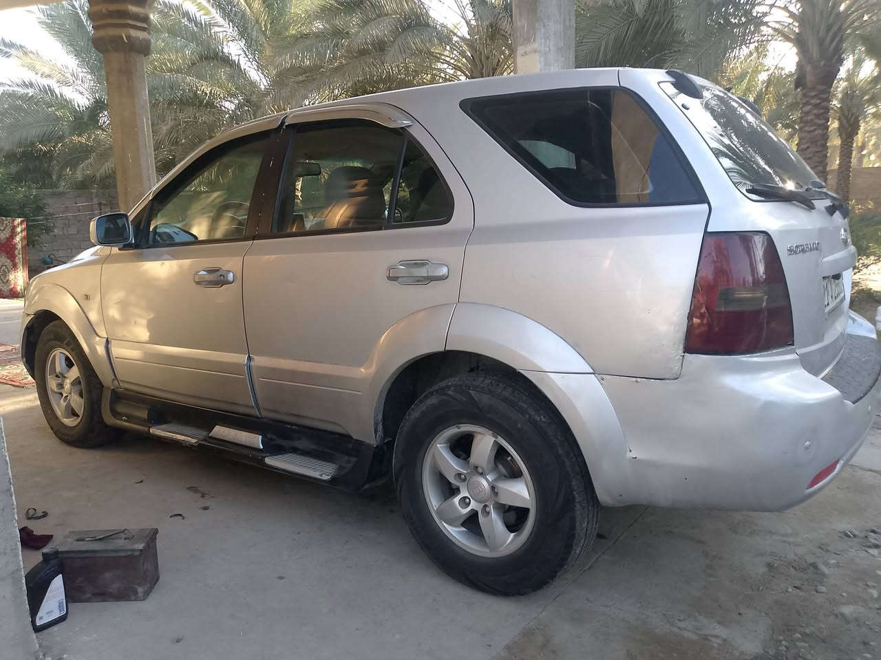 السلام عليكم من رخصت الادمن المحترم للبيع سورنتو موديل 9 خليجي صبغ دعاميات فقط فتحه ظربه خفيفه جوه البك لايت خلف السائق وشويه حافه الجنطه مكينه مفتوح 3000 بطه رقم سليمانيه شرط التحويل سعر 88وبي مجال ***********
