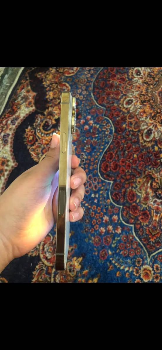 السلام عليكم ايفون 13 برو ماكس جهاز نضيف كلش مآبي ولا شخطه بـسہ الضهر بـي فطور استعماله يخبل وسلس ذاكره 128 وبطاريه 82 كلشي مابدل بي جهاز بلادي مال بيت رايده ب 700 ألف مكاني بغداد الامين رقم ***********
