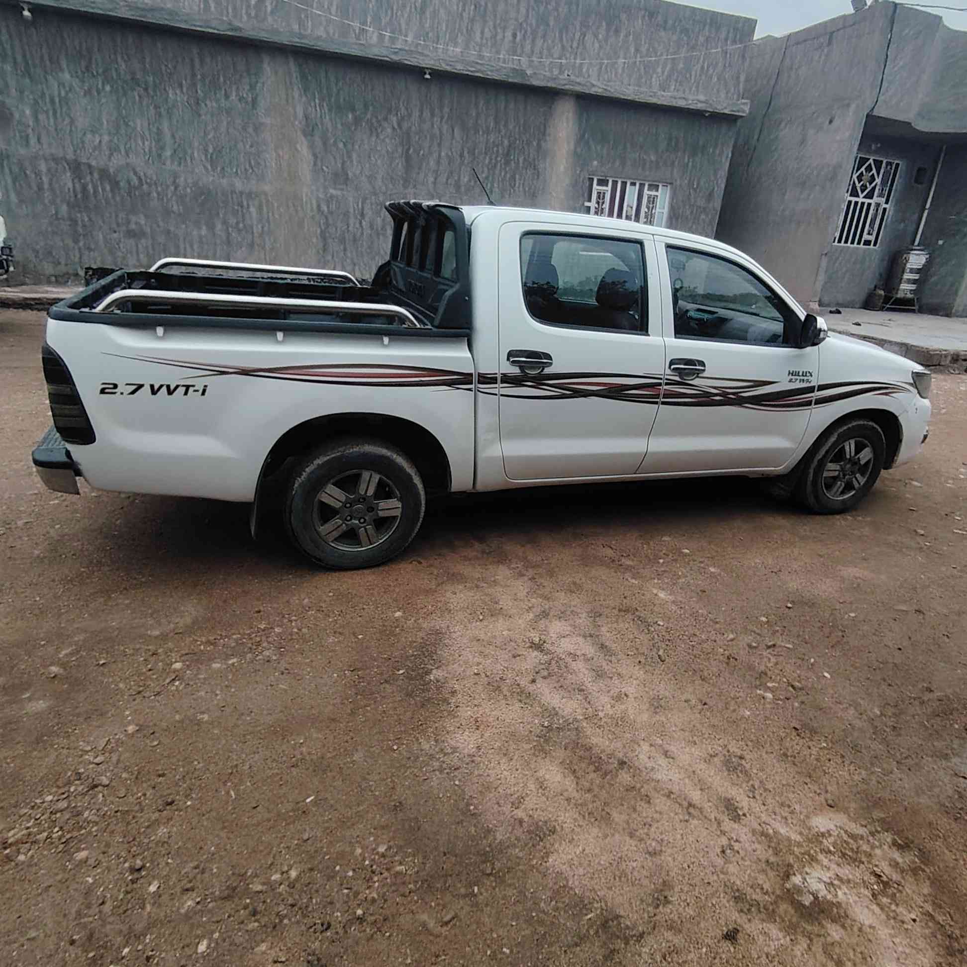 سلا عليكم هايلوكس البيع موديل 2014 كير عادي رقم شمالي السليمان بسمي سنويه ال 29 مكينه مامفتوحه شرط الدهن ما تحركه تخم تاير جديد صدر جديد سعر 210 مكلف بل نشر رقم ***********
