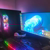 كمبيوتر • للبيع • تواصل خاص