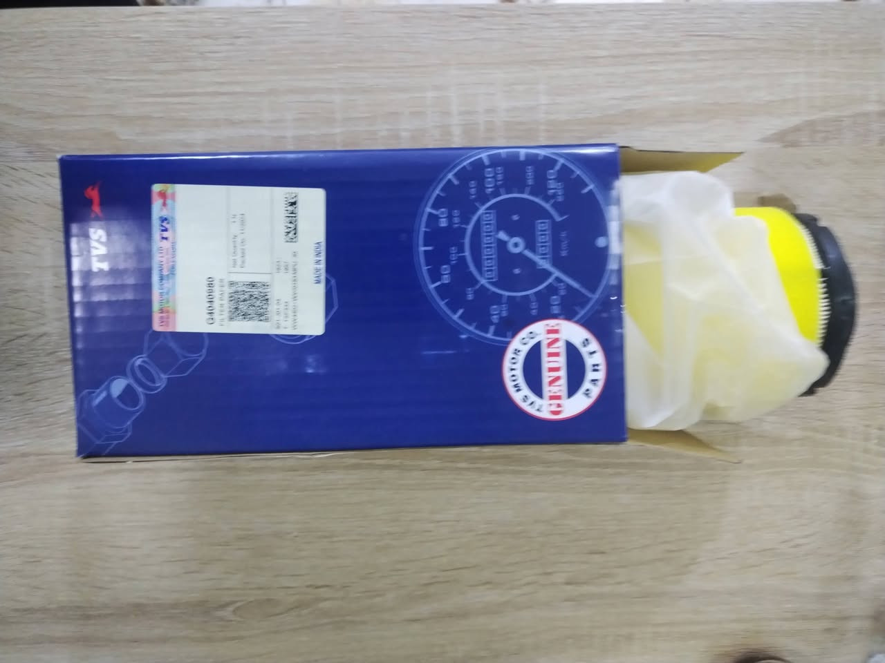 السلام عليكم
عندي عراض  تك تك TVS
 لاستيكات درايف شفت عدد 4 يعني كامل الصفحتين
جوزة تشغيل عدد 1
فلتر شوته داخليه عدد 1
كاك بانزين عدد 1
وشرط بلادي الغراض من الشركه مثل مموضح بل الصوره 
رجاء اريد ابيعن كلهن ما ابيعهن مفرد الي يريدهن كلهن يدلل
 السعر  40.000 كلهن
مكاني بعقوبه خرنابات
للاستفسار ***********
