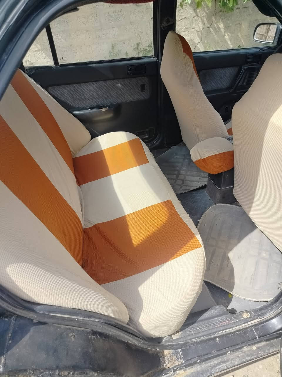 النترا للبيع موديل 1995رقم ديالى السعر 25 وبيهة مجال  رقم***********
