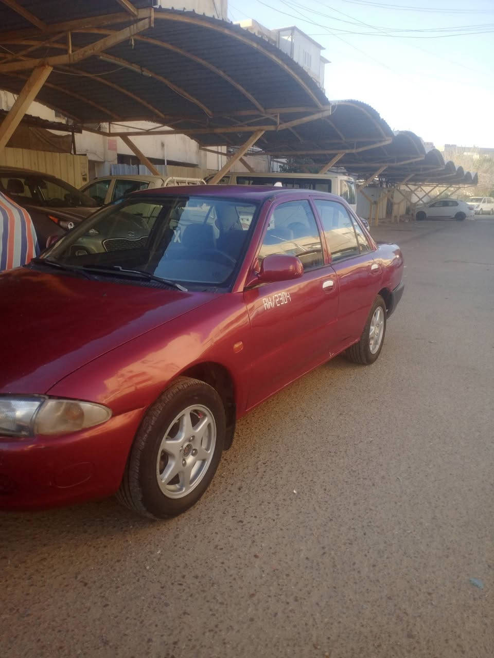 السلام عليكم ورحمه الله وبركاته سيارة بروتون موديل 2005بغداد بأسمي سيارة مصبوغة عام سيارة خير من الله تبريد تدفئة شغال السعر 47 وبيها مجال للطيبين مكاني بغداد الأعظمية رقم الهاتف ***********
