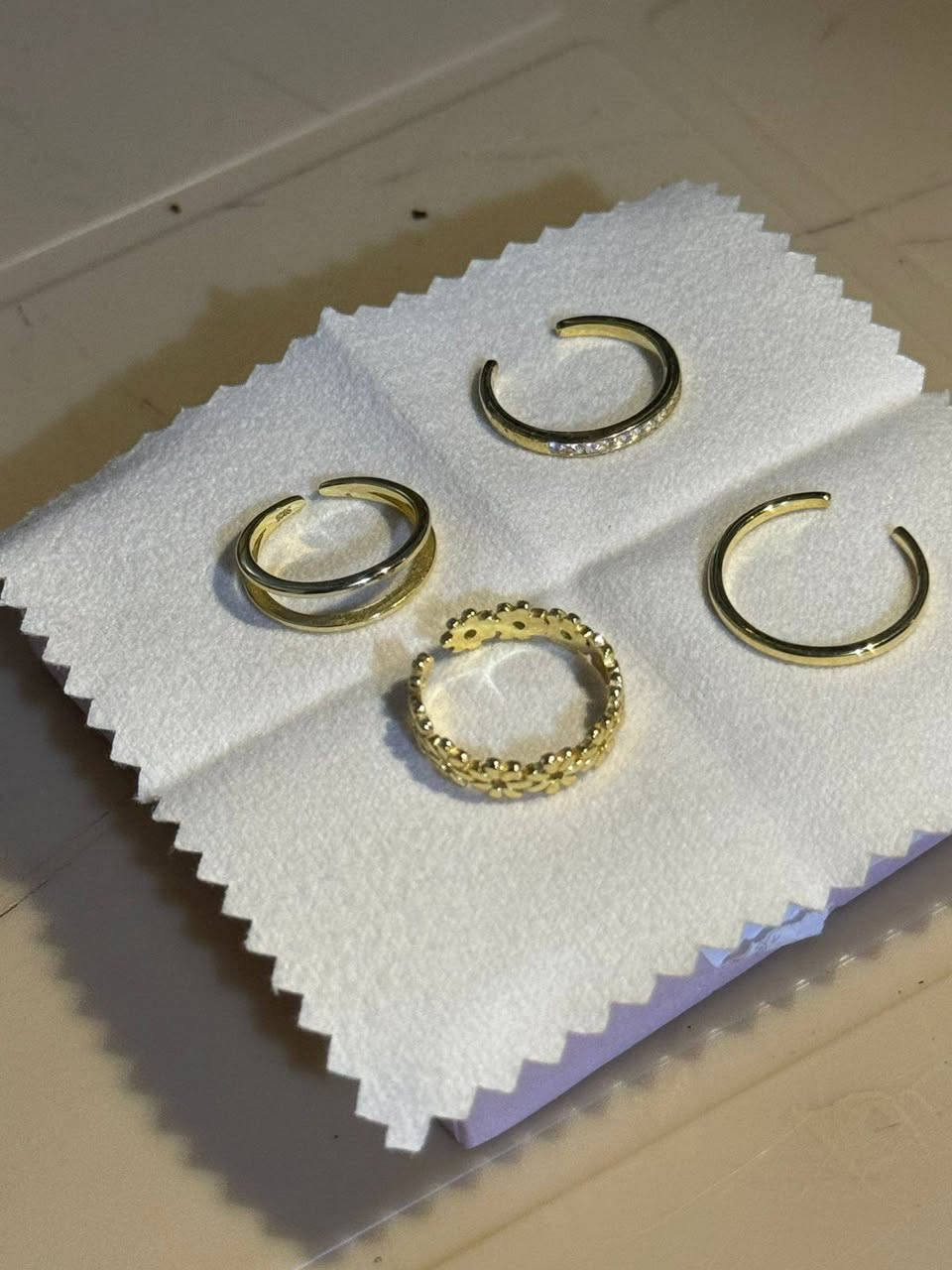 ٤ قطع فضه مطليات ذهب ب١٥


**إذا كنت صاحب هذا الإعلان وتريد حذفه لأي سبب، رجاءا أرسل رسالة إلى الدعم الفني**