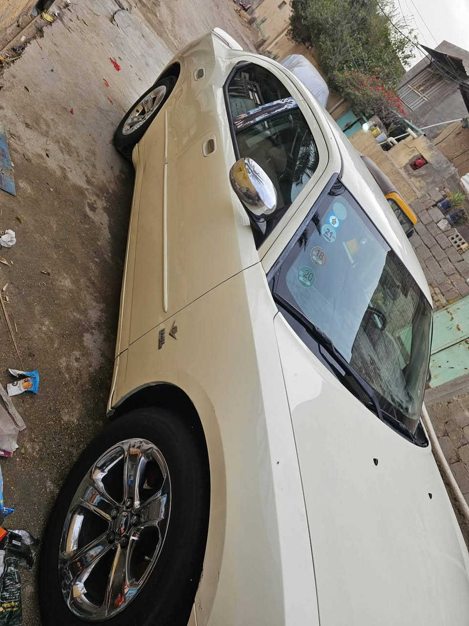 سلام عليكم جارجر 10 للبيع حادثه باتري طاك بالجنطه مكينه وكير حاويه سعر 117 وبيه مجال
*********** جاهز
