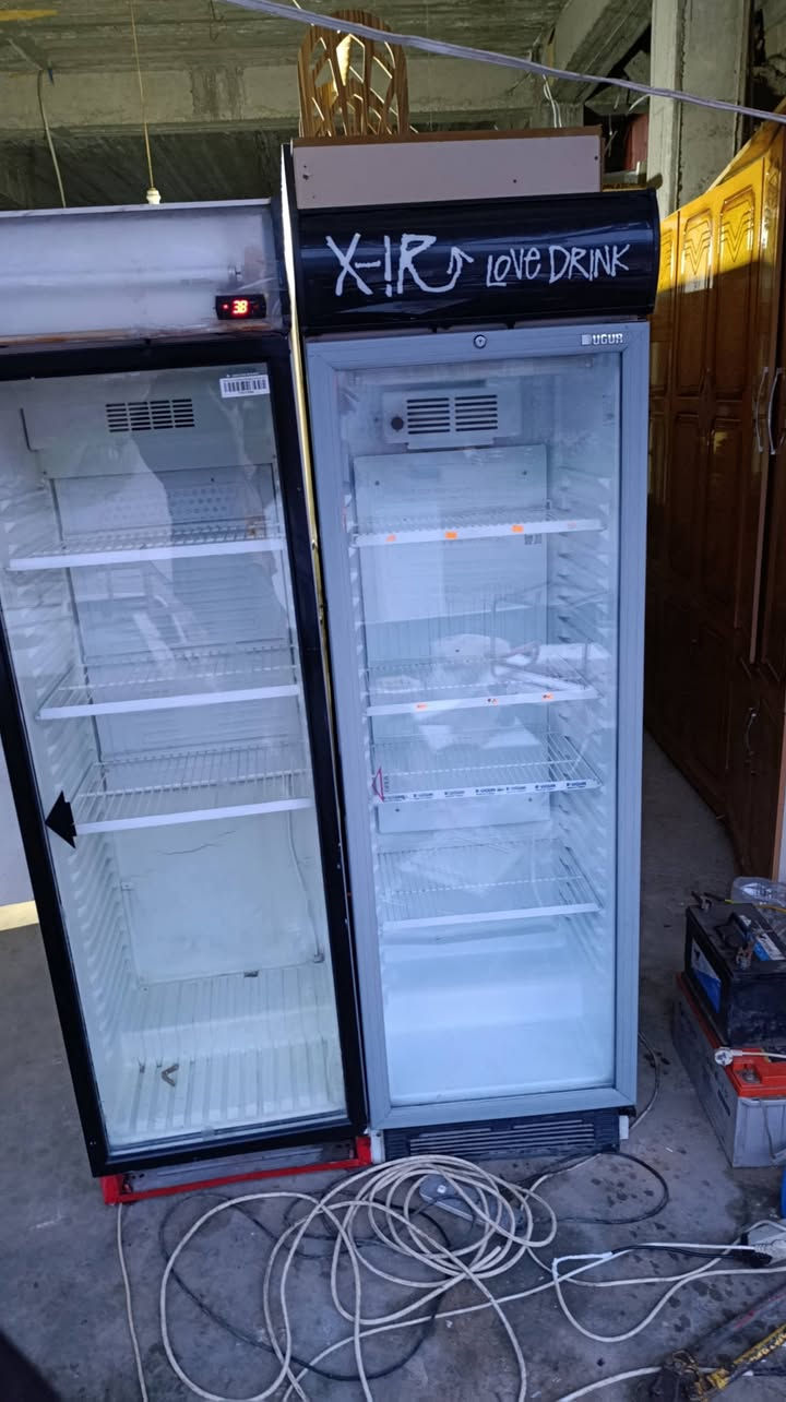 سلاوی خوداتان لێبێت دوو بەرادی مارکێت بۆ  فرۆشتن بەرادەکان هیچ کێشەو مشکیلە  نیە هەر بەرێزک  خوازیارە پەیوەندی بکات یا خود نامە بنێریت 
***********
***********
تێبینی ناو  نیشانم  سۆران بەرزێوە
