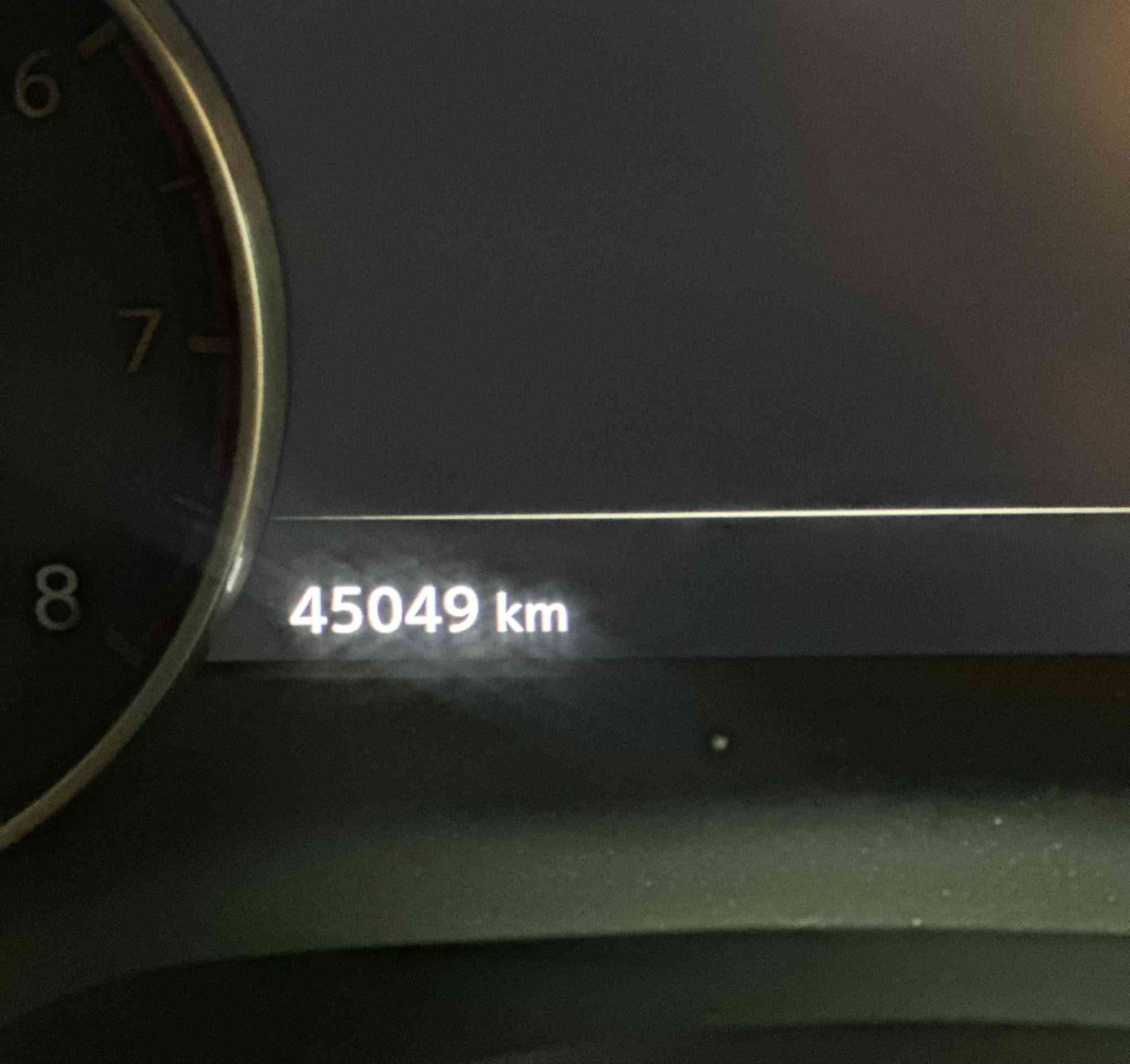 نيسان اكستيرا موديل 2024
وكالة السور ضمان 3 سنوات
سيارة مكفولة رصعة صغيرة بالبنيد
لون اسمنتي مميز
رقم اربيل تحويل ثاني يوم
ماشي 45 الف قابل للزيادة
السعر 245 ورقة قابل للتفاوض 
العنوان: بغداد الكرخ
هاتف: ***********
