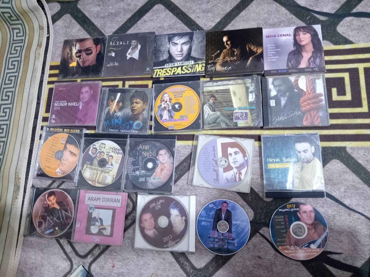 اقراص للبيع المحتوى اغاني كردية


**إذا كنت صاحب هذا الإعلان وتريد حذفه لأي سبب، رجاءا أرسل رسالة إلى الدعم الفني**