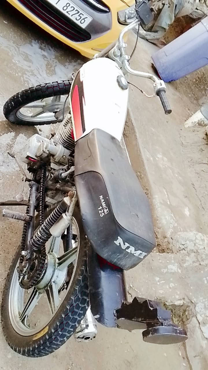 سلام عليكم دراجه ايرانيه حربيه نوع جني مكينه جديده مكفوله ممفتوحه نقوصات التأير الامامي بنجر والزنجيل راخي فقط مكاني بغداد الجزيره السياحيه السعر 350 رقم ***********
