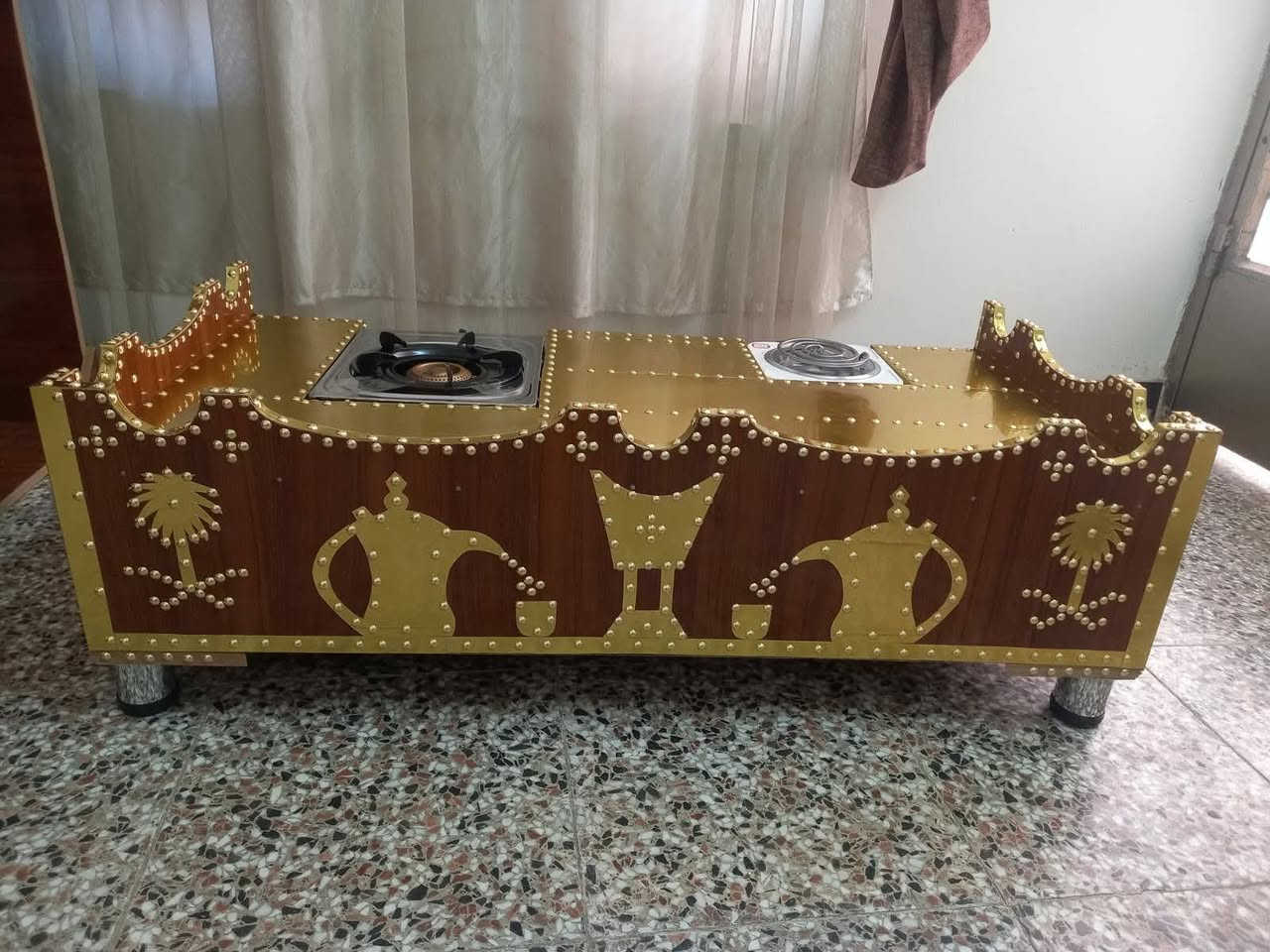 خاص لأهل المضايف واهل الدلال أحلى وأجمل منقل مال دلال حطاطه موديل سعودي متر و20  السعر 200 ألف بعد  كثرة الطلب كررنا الوجبه يوجد جمله تكريت القادسيه مدخل گراج بغداد شارع الدفاع المدني مقابل صيدلية الواثق مجاور الرعايه الاجتماعية معرض النعيمي للاثاث للاستفسار اتصل ***********
