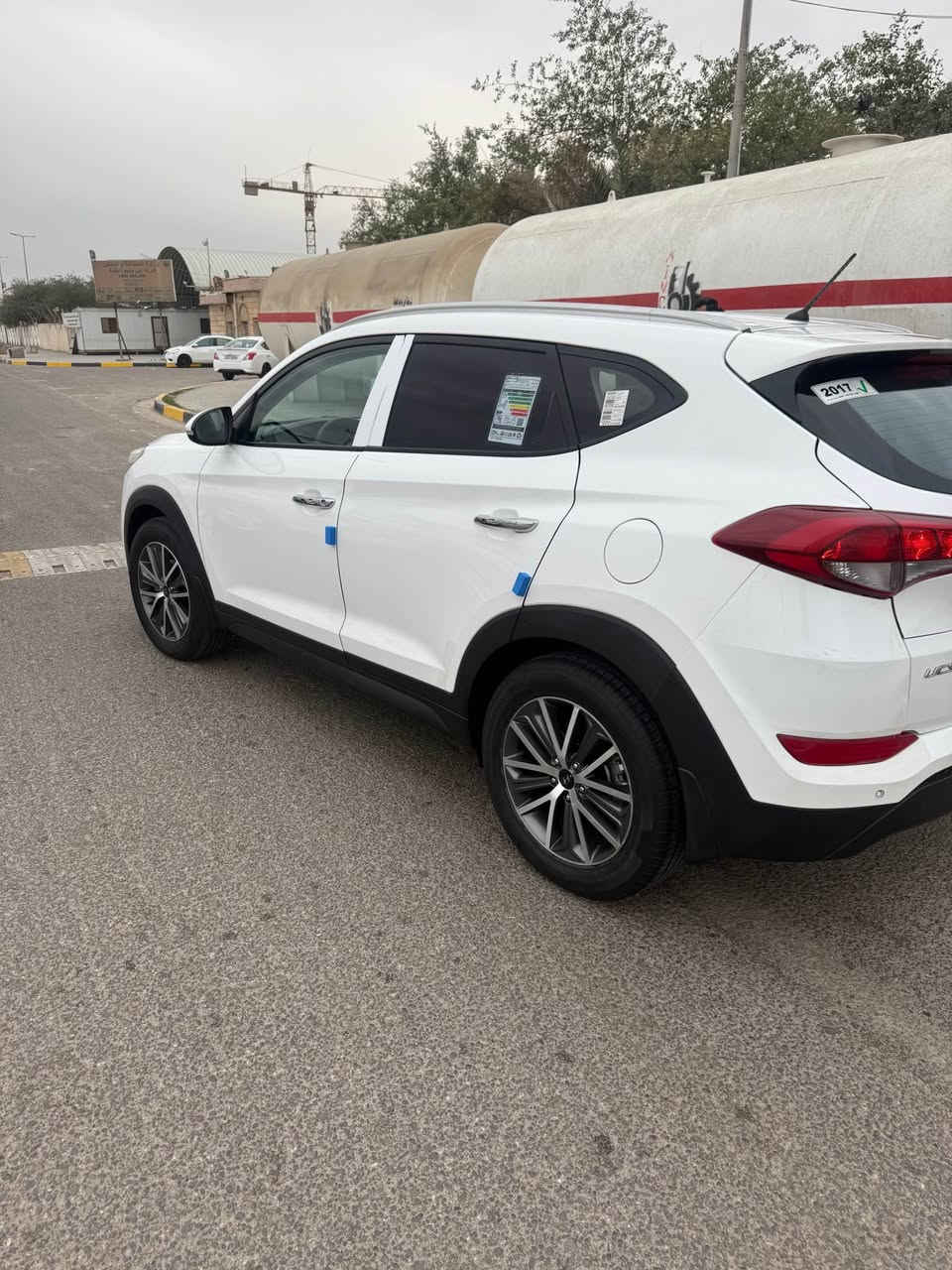 توسان 2016 خليجي سياره كفاله عامه من كلشي بيه فقط مكانيين بدي آر كد صبعين مامبينات كلش سياره جديده كلش  عله وضع الشركه جاهزه للأخير مكينه كير حداديه تخم تاير كله جديده رقم بصره تحويل ثاني يوم باسمنه الشراي يتصل مكاني البصره المجمع النفطي *********** Singapore
