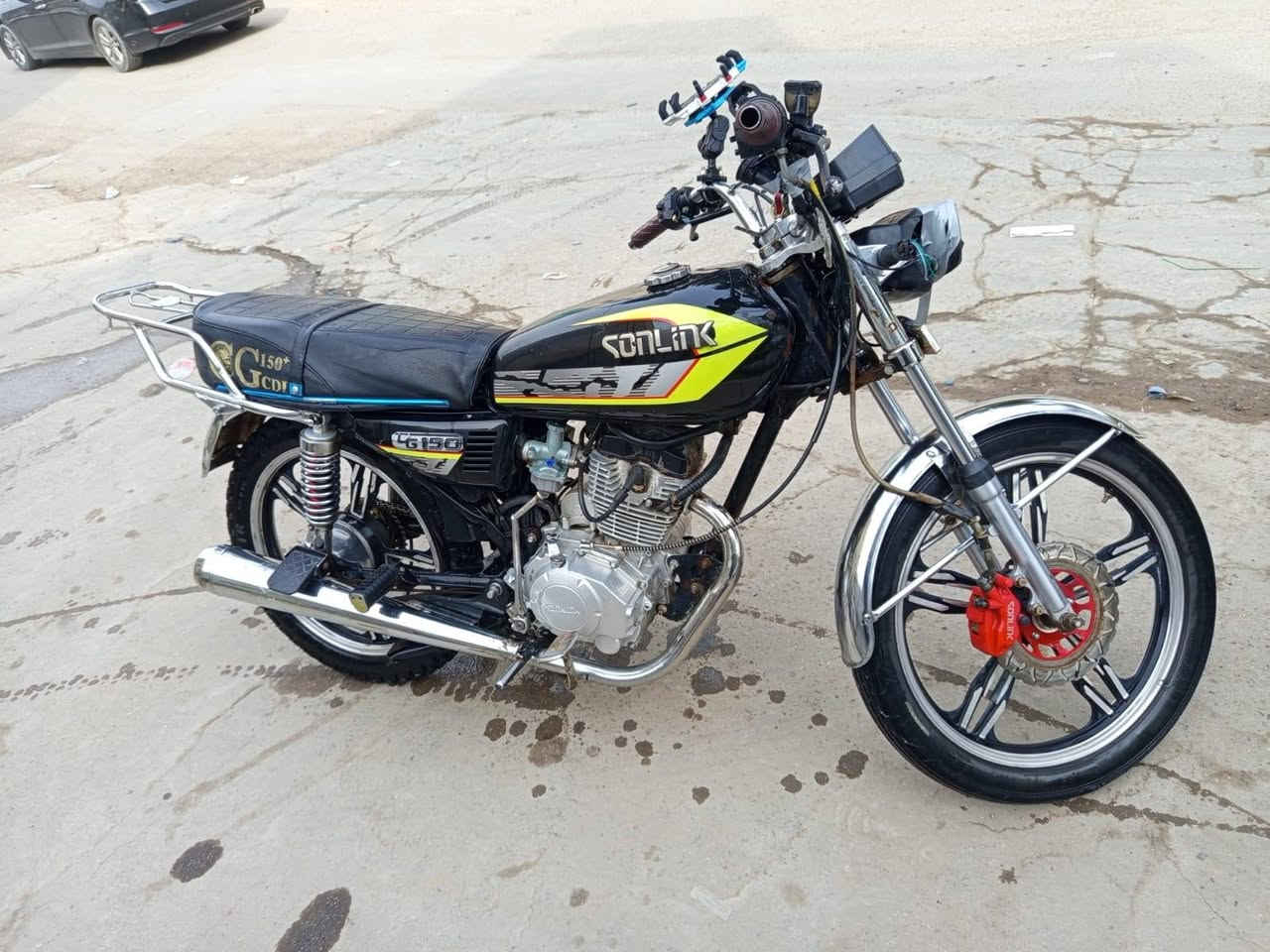 السلام عليكم شباب ايراني نضيفه موديل 22 محرك نضيفه الدراجه بيه نواقص قليله كولش مكاني دوره السعر 450 الف وبيه مجال لطيبين
الرقم ***********
