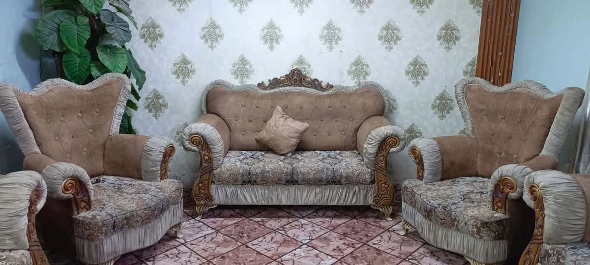 تخم ملكي 10 مقاعد نضيف تسكام اخو الجديد اي ضرر مابي السعر 300 وبي مجال المكان بغداد واكو توصيل


**إذا كنت صاحب هذا الإعلان وتريد حذفه لأي سبب، رجاءا أرسل رسالة إلى الدعم الفني**