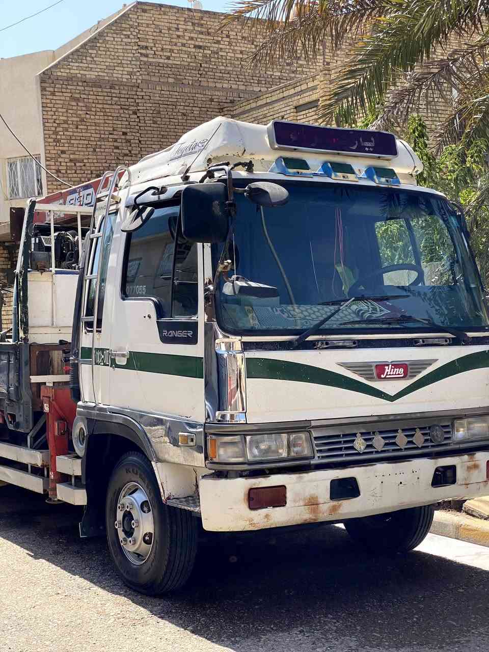 كرين هينو طيرة موديل ١٩٩٣ 
كرين هينو طيرة موديل ١٩٩٣
سنوية مجددة للسبعة وعشرين ورقم انكليزي مميز ميسان باسمنا وشرط التحويل
مكان السيارة ميسان
شاصي مكفول
 مكينة ستندر ٧٠ عادي  ما مفتوحة لاتنقيص ولا تبخير
جهاز يونيك سلايتين من غير الثابت
والبدي ٦ الا ربع
تخم تاير جديد
حدادية جديدة
السعر ٢٦٠ ورقة وبيها مجال بسيط
للتواصل ***********
رجائا اذا شراي خابرني وتدلل ولاتراسل ما متواجد على النت
