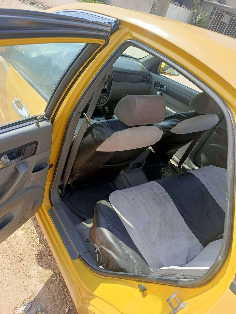 سلام عليكم اوبترا 2011 رقم بابل مصفره هيئه وغرامات محرك لاتبخير ولا تنقيص  سياره بيه جراد مبدل فقط باب تبريد مايشتغل   السياره بسمي   سعره ب57 وبيه مجال مكانه حله ناحية النيل  رقم الهاتف ***********
