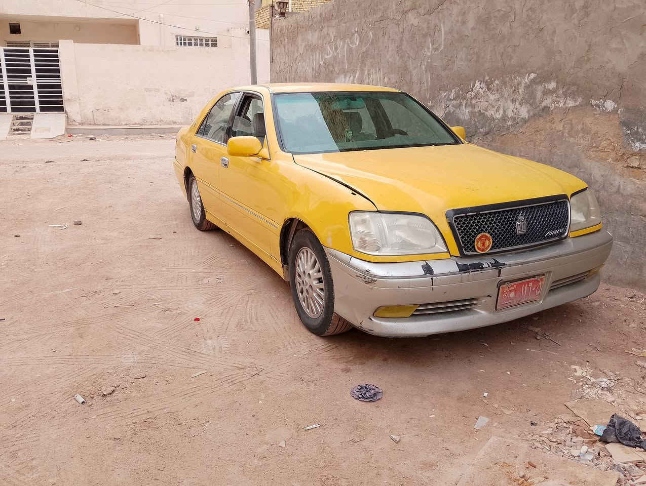 السلام عليكم اخوان الملكي 2005 رقم بغداد احمر سعر 40 ورقه بيها مجال الالوا ن العنوان العماره لا نوقف بالهيئه ولا بالغرامات سياره ما عليها مرور مكينه وقير واكثر جديد تخم تاير جديد باكر جديد ***********
