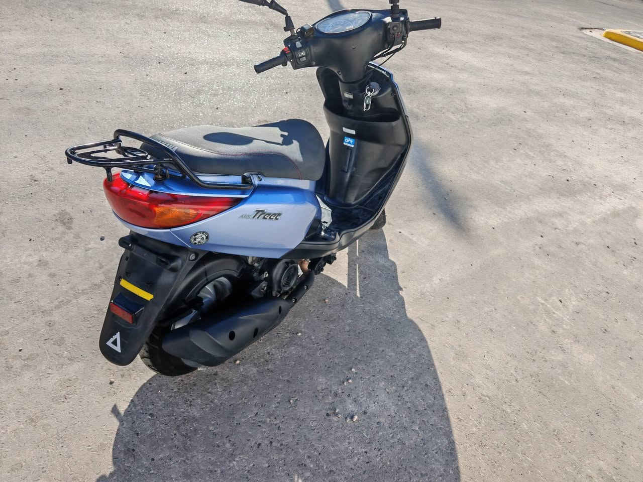 السلام عليكم دراجه اكزز نوزل للبيع 100cc
محرك نظيف الدراجه نظيفه

مو شراي لا تدخل وتكسر سعر

تجي تفحص سلف هندر


**إذا كنت صاحب هذا الإعلان وتريد حذفه لأي سبب، رجاءا أرسل رسالة إلى الدعم الفني**