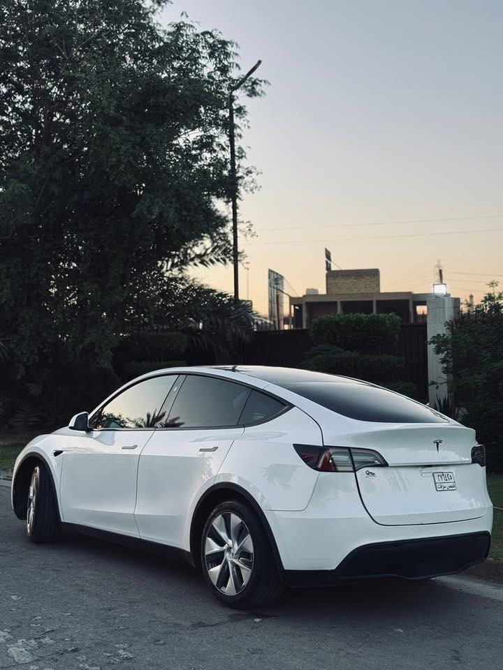 سلام عليكم حبايب
تيسلا 2023 
موديل y
السياره اونلاين ✅
فئه الدبل ماطور 
تمشي بالشحنه الوحده 500-550 km
ماشيه 30mi الف 
مواصفات السياره معروفه
سعر 23.500$
للاستفسار 
‪***********‬
مكان السياره تكريت
