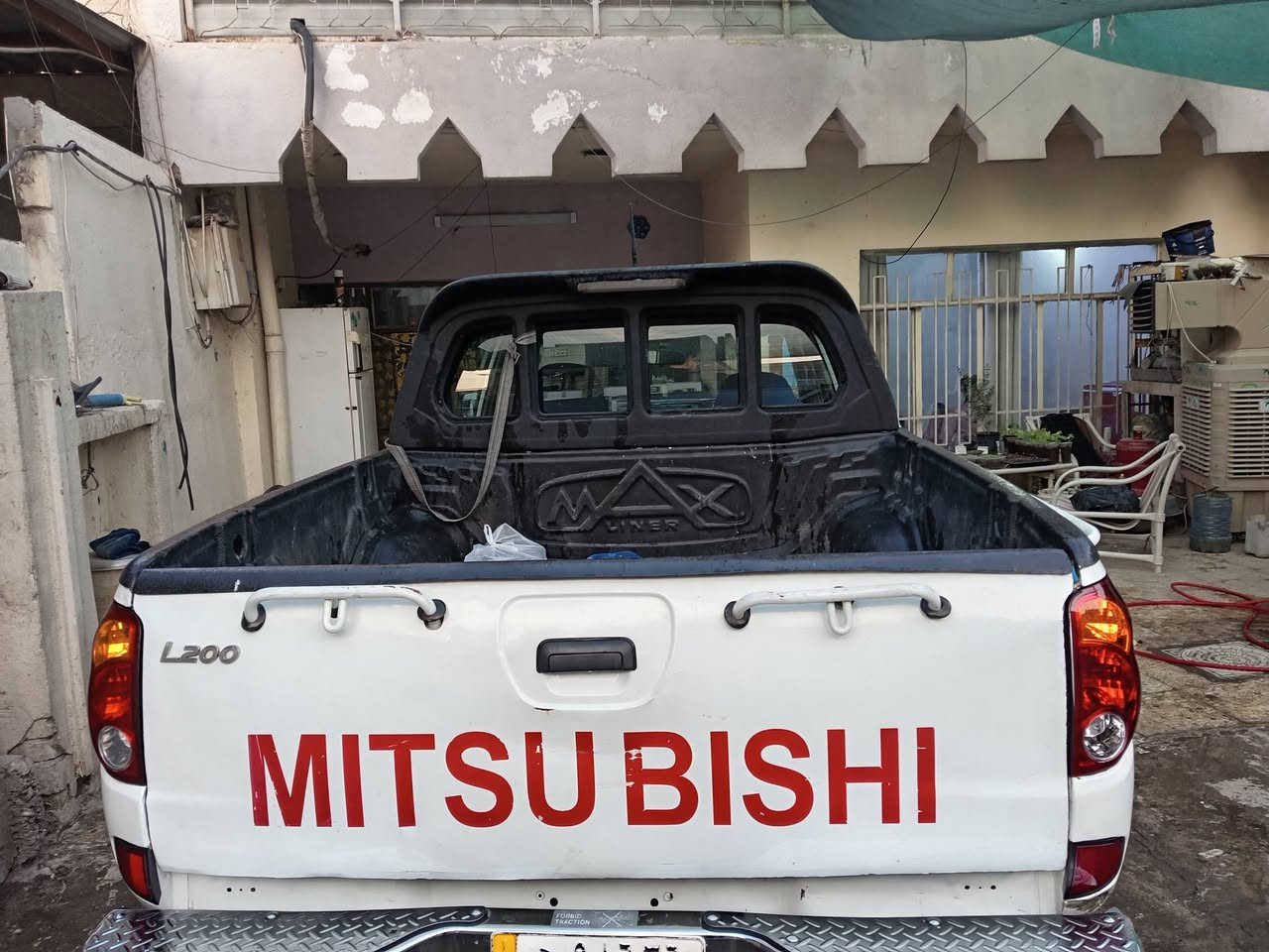 السلام عليكم متاح سيارة ميتسوبيشي L200 موديل 2008كير ومحرك فيفيتي اوتو فور ويل مكانب بغداد مدينة صدر باقي التفاصيل ***********
