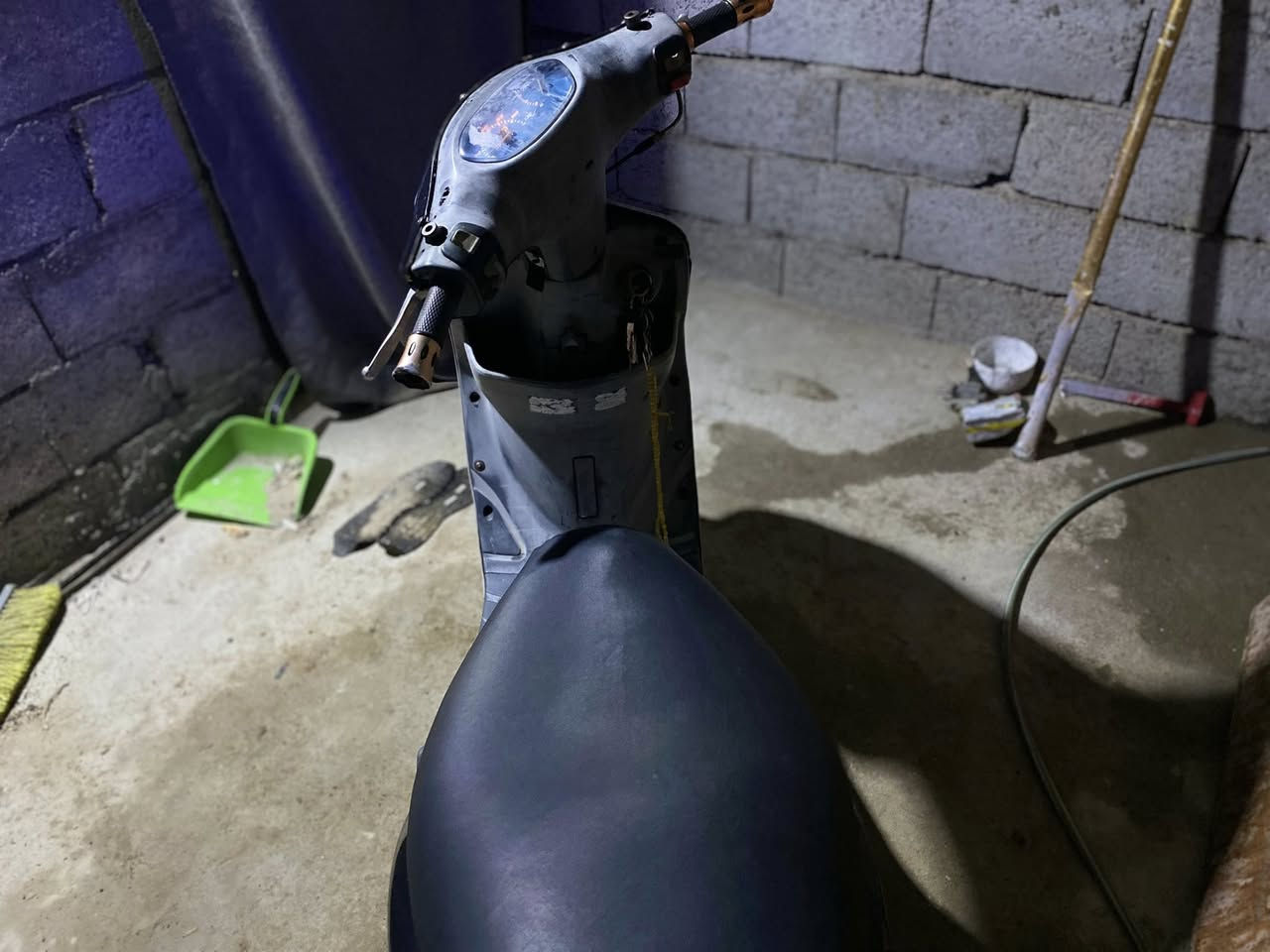 ماكس منغوالي دراجه مفوله نضيفه نضافه ماصايره كلشي ما مفتوح بيهة بس لسف يشكل وباتري تعبان مفاح سويج مهور دراجه تخبل بس هذني بيهة رايدهة ب٥٥٠


**إذا كنت صاحب هذا الإعلان وتريد حذفه لأي سبب، رجاءا أرسل رسالة إلى الدعم الفني**