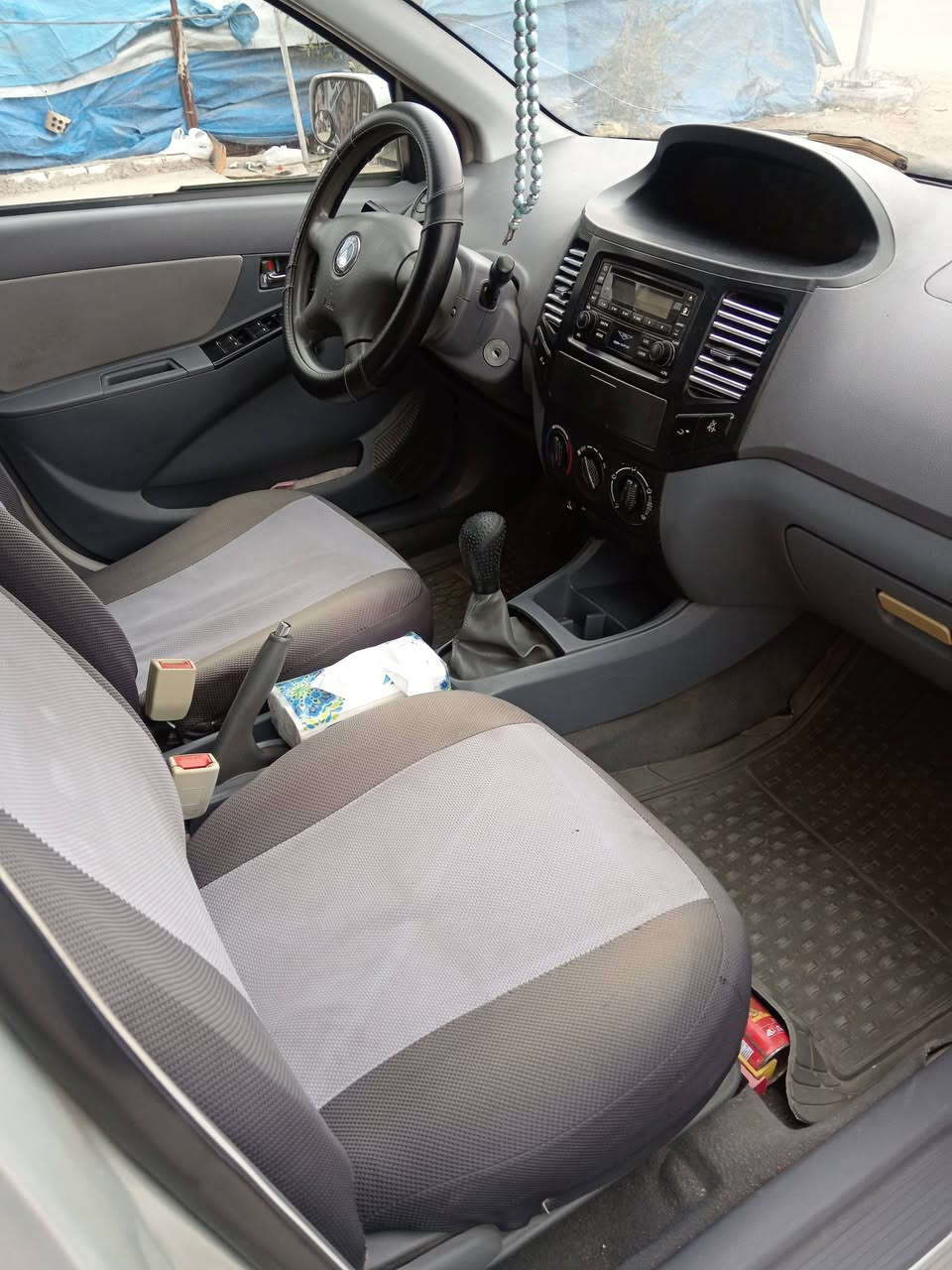 السلام عليكم
سياره جيلي صيني MK موديل 2013 حديث  نظيفه كير ومكينه مكفوله طخات بسيطه
السعر 40$وبيها مجال بسيط تواصل ع رقم ***********
