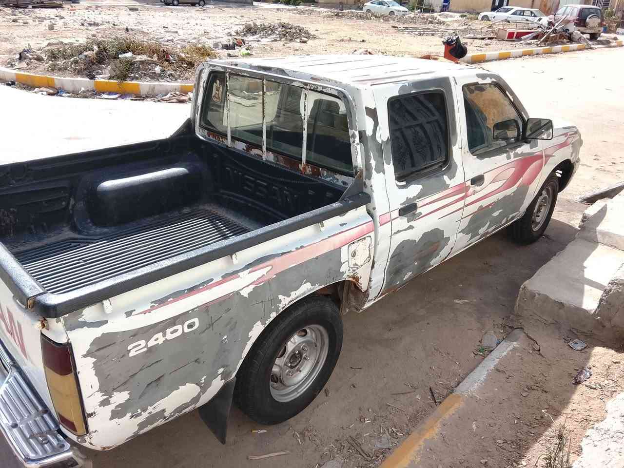 بيكم نيسان موديل 2002 كير مكينه اكسل مكفول حداديه جديده اي ضربه مابيهه عوزه بس صبغ رقم انبار مشروع وطني مداور ثاني يوم مكان ذي قار شطره ***********
