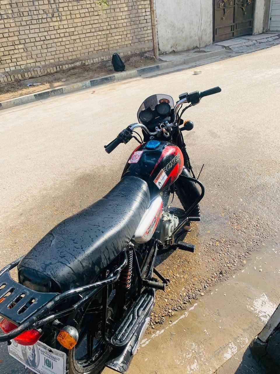 دراجة بوكسر مديل 22 نازله 23 مكينه تخبل لا تبخير لا تنقيص كهربايات كله شغاله  مانقصه شي وراقه كاملة مكاني بلديات    ***********
