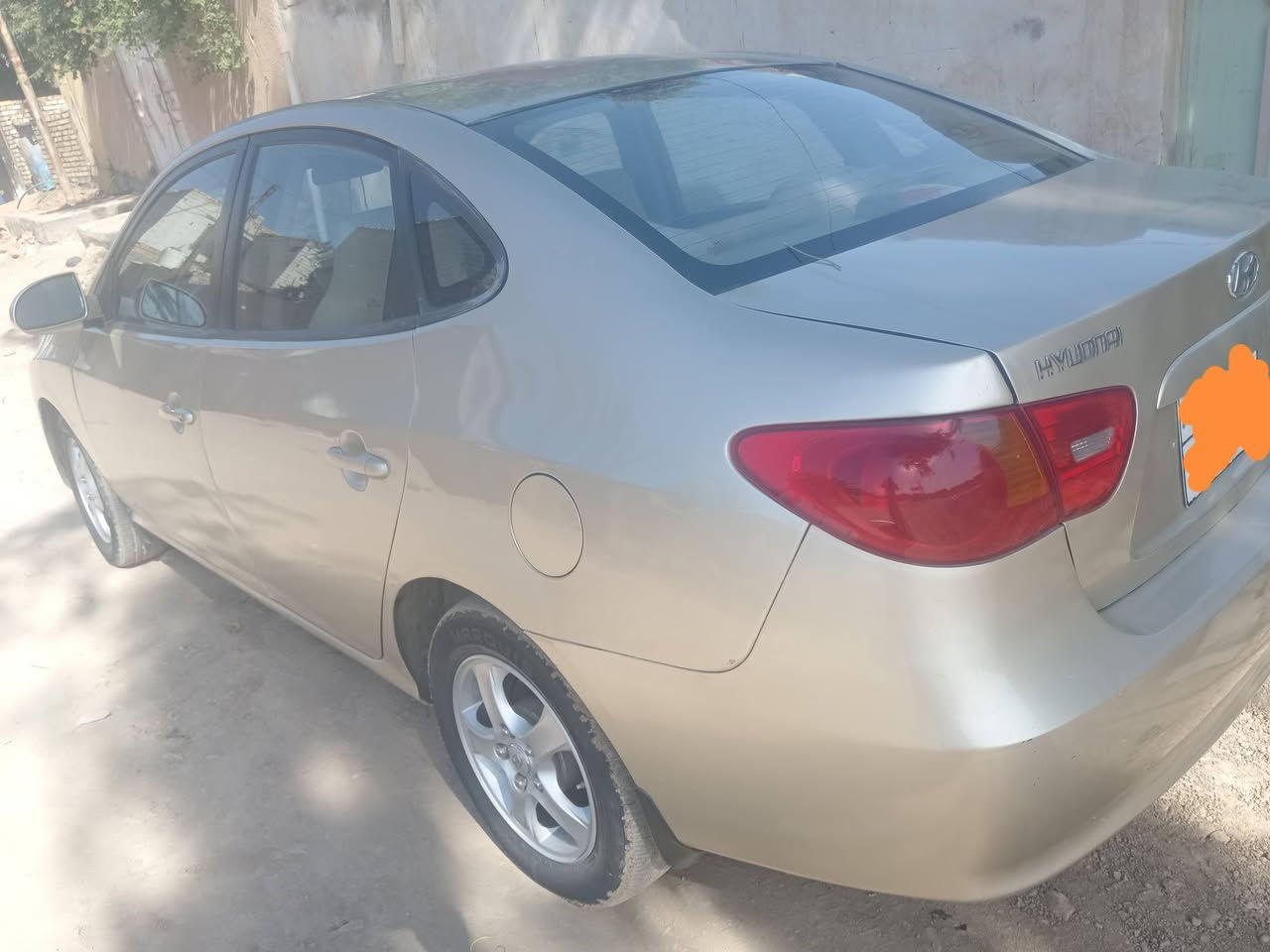 النترا ٢٠٠٩ لون ذهبي محرك كير حداديه مكفولات رقم اربيل سعر ٤٠ اتصل وتدلل ***********
