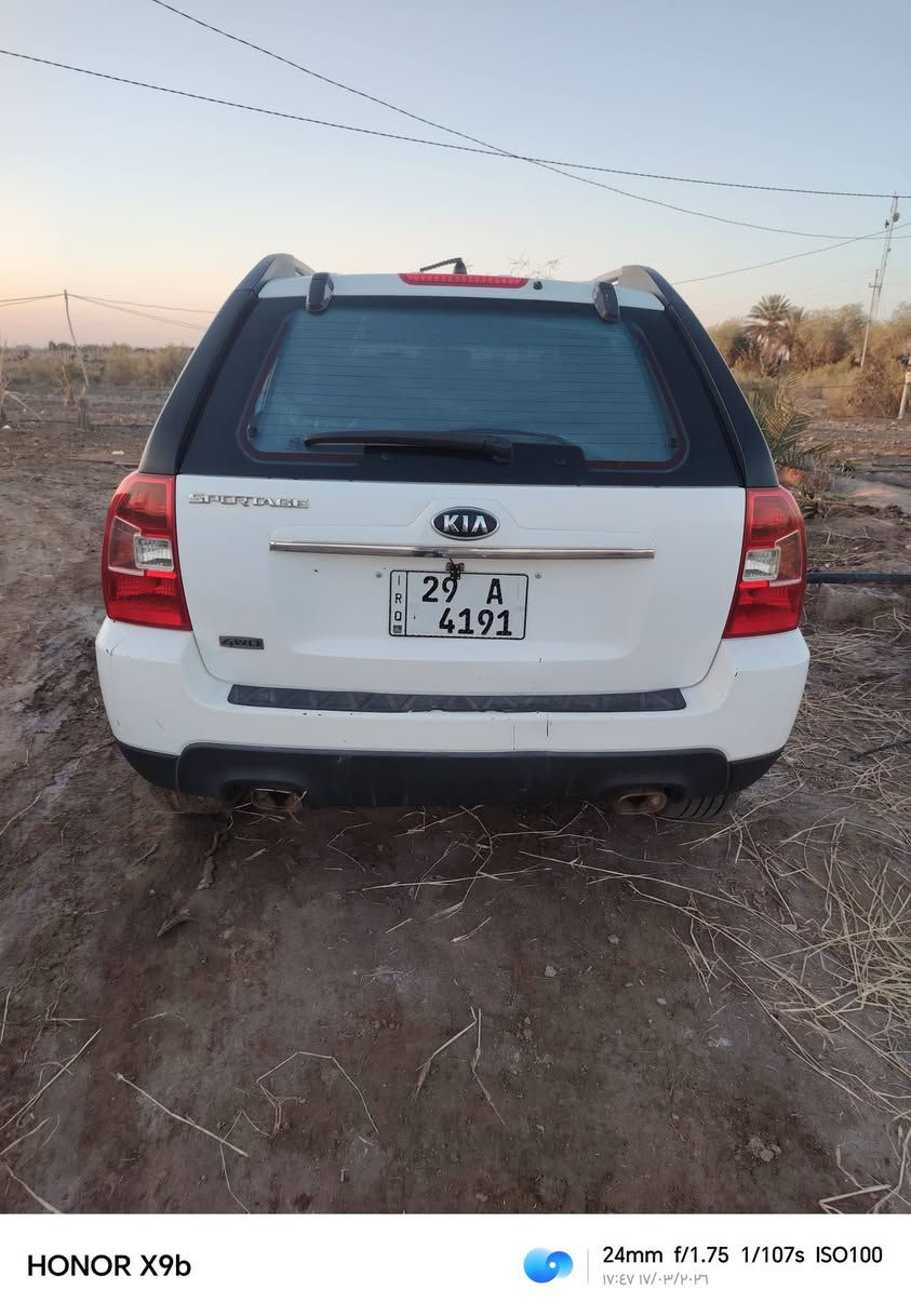 سبورتج ٢٠٠٩ خليجي مكفولة كفالة عامه من الدعاميه للدعاميه
محرك كير حدادية جديدة جدا
تخم تاير جديد جدا
باتري جيد جدا
ترايك وين ماتريد
رقم واسط باسمي
تبريد ثلج
تدفئه نار
كهربائيات كلها تشتغل
حدادية جديدة
شاشة وكاميرا 
المكان ذي قار قضاء الرفاعي
السعر ١٣٠
الاتصال 
*********** او ***********
