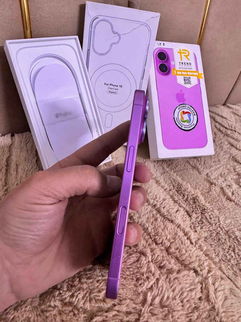 سلام عليكم
للبيع iphone 16
لون pink💕
ذاكرة 128
جهاز (ماستر) بعده داخل ضمان لحد شهر السادس
شخط مابيه وين مايعجبك افحص شرط تأخذ من باب البيت السعر ٨٠٠ وبيه مجال
تك سيم 
بطارية ٩٤ 
مع كامل ملحقاته وكفرات عدد ٣ 
  ***********
