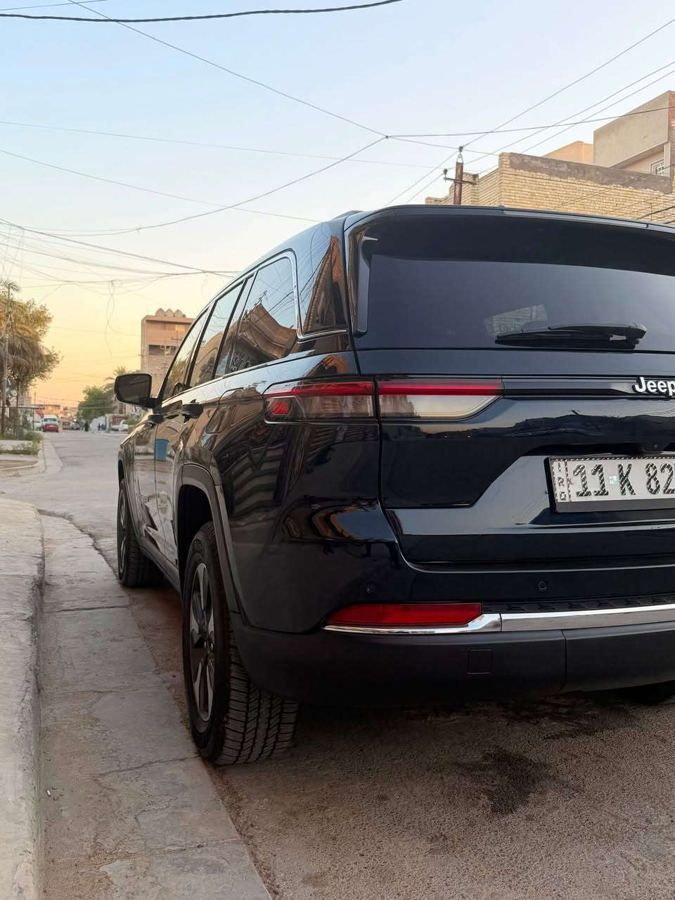 السلام عليكم…👨‍⚖️
للبيع Jeep
موديل2024
فول مواصفات✅
بانوراما✅
كُشنات،تدفئة،تبريد قطعتين ✅
حساسات امامي ،خلفي وجانبي ✅
نقطة عمياء✅
بريك ذاتي✅
جنطة كهربا ✅
باقي المواصات المعروفة✅
وارد امريكي ✅
الضرر..مكان الرقم الخلفي فقط شبر 
الدعامية الخلفية سليمة ✅
مكان السيارة..بغداد
الهاتف/***********
السعر/٣٢٥$
