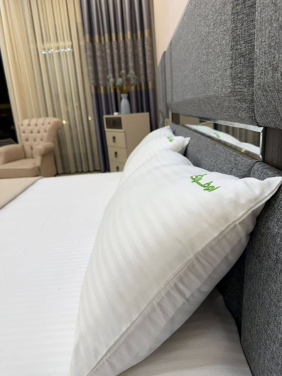 يتوفر مزارع للأيجار اليومي بخدمه فندقيه متكامله 

واسعار مناسبه وعروض حلوه 
للحجز ***********
