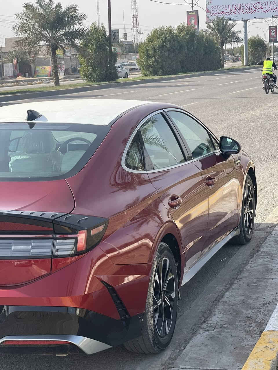 السلام عليكم سوناتا للبيع او مراوس موديل 24 داخله شهداء مرقمه بابل سياره جديده ماناقصه اي شي صوره الحادث مرفقه بيه رصعات بالقماره اثر تحميل مو حالوب بتحميل سياره فول مواصفات من عده فتحه فول سياره حادثه فقط دعاميه السعر 180 بيه مجال قليل السعر بلاش وأسعارهن معروفه مرقمه بابل بعدله سنه ونص مكاني بابل حى البكرلي ***********
