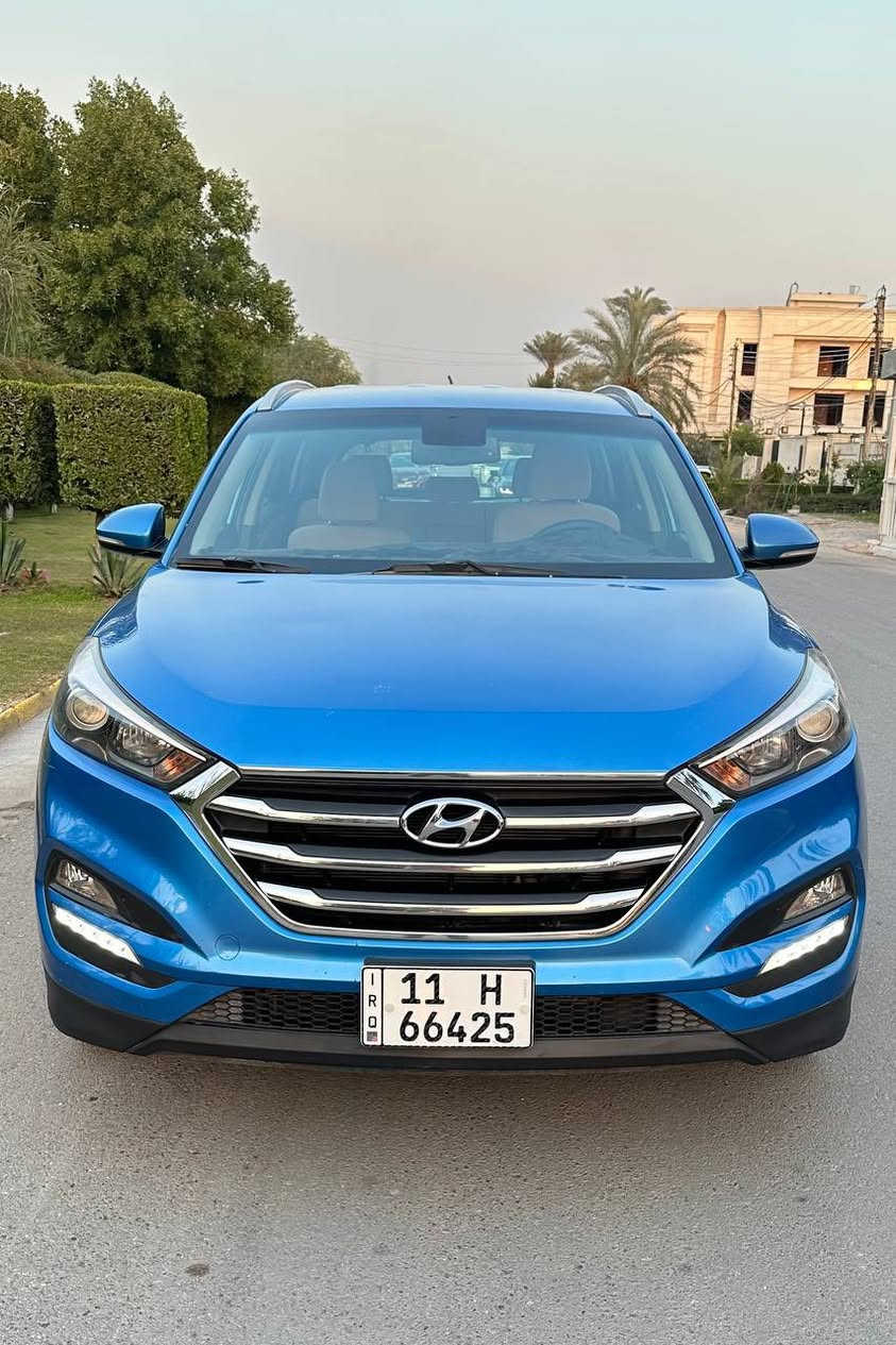 السلام عليكم
توسان 2018 خليجي 
لون مميز
كفالة عامة من الصبغ والبارد حتى الدعاميات مكفولة

باسمي رقم وهزة وسنوية جديد
مواصفات 
محرك 2000 دوش
حساسات خلفية بلادي
كامرة خلفية
شاشة وكامرة
مري شفط واشاير مري
قطعتين تبريد
تحكمات ستيرن + كروس

السعر 173 ورقة
مكاني : بغداد - حي الجامعة
للاتصال :  ***********
