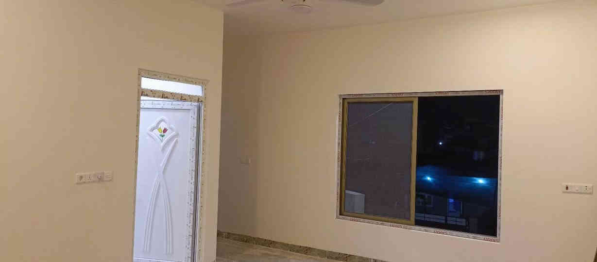 مستعدون للعمل بياض جص
شغل درجة اولى كلها مساطر 
شغل داخل كركوك فقط 
اي استفسار خاص او اتصال 
***********
‏‪***********‬‏
