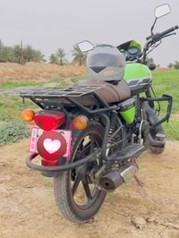 دايوان قفاز جبلي محرك 200  موديل 2023 رقم بغداد نكليزي سنوية بأسمي  مك...