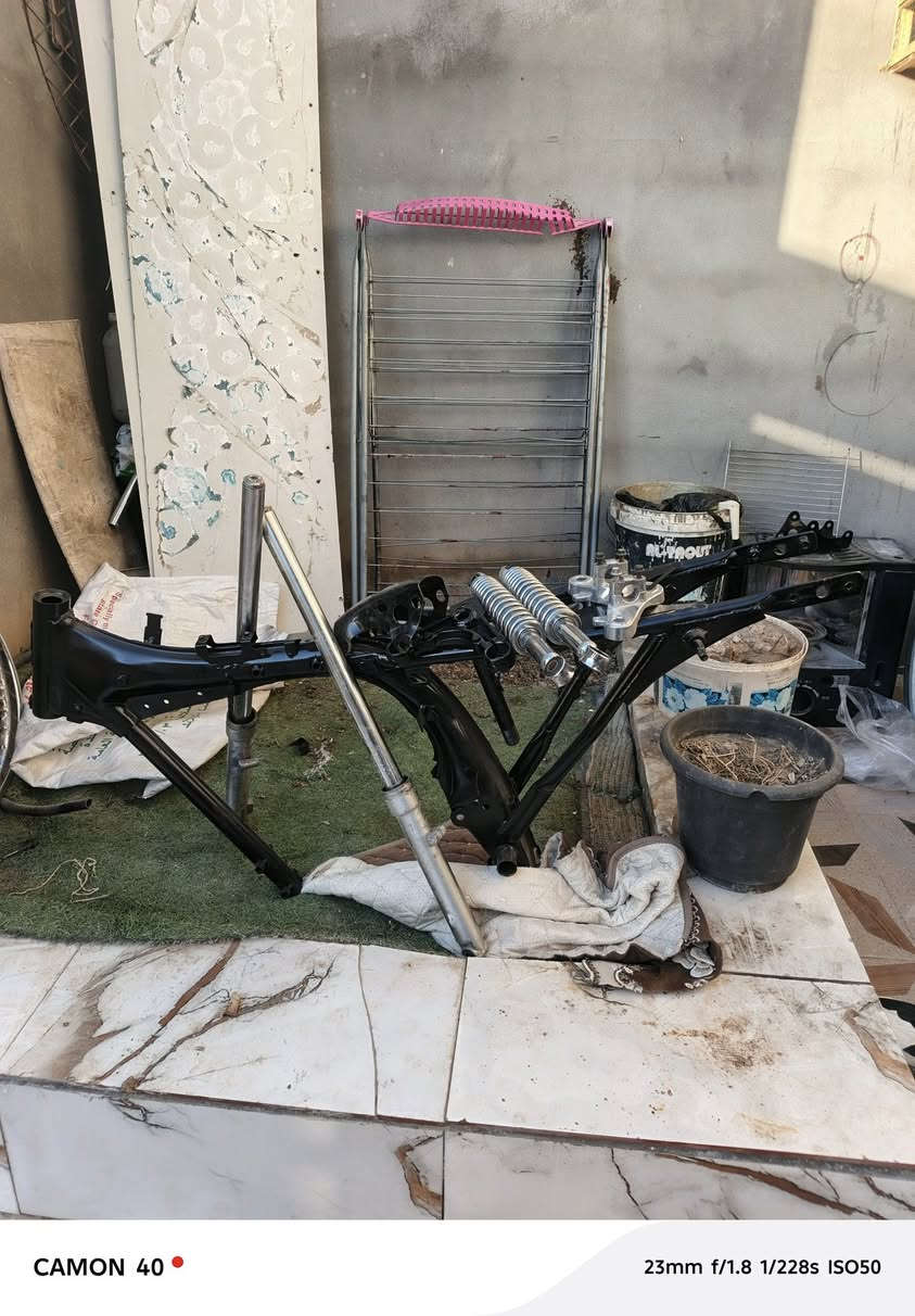 يالله سلام عليكم شباب لشه هي وغراضها دبلات ورد وكدام جدد لشه جديدة شخط ممشخوطه مكاني ديالى بعقوبه بهرز الاستفسار الاتصال ع رقم ***********
