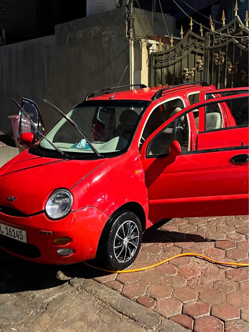 سلام عليكم 
للبيع QQ
لون احمر 2013
مكفوله من صبغ
مكفوله من الحادث 
سياره جديد 
قير أوتوماتيك 
هزه جديده 
تربريد ثلج 
بيه داش كام وشاشه اندرويد 
رقم بغداد إنكليزي جديد 16145 
ماشيه قليل سيارة بيت ممشه ١٠٠الف
مكاني نجف رقم ***********
سعر ٣٩ ورقة ان شاء الله النجف, العراق
