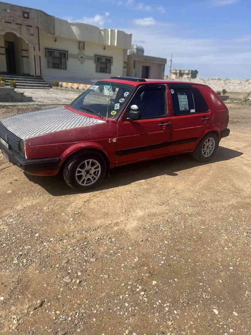 كولف للبيع  موديل95..رقم فحص أنبار…سياره جاهزه صدر تايرات كهربائيات كله شغاله..وغرفتهه حيل حلوه ..محرك بدايه صرف..أبيع حبل ومكفوله من العشائر والدوله ..السعر قفل. 16..خاص ما أجاوب..اتصل على ***********
