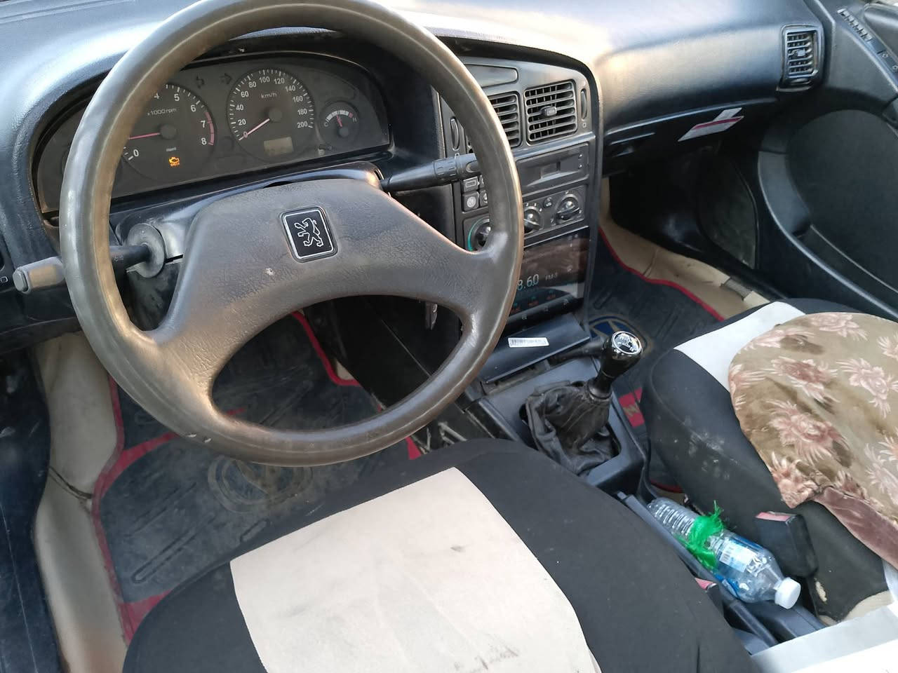 السلام عليكم بيجو 405 مكينه وكير تبريد تدفئه سيارة رقم دولي جديد موديل2010 سعر 36 (***********)
