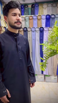 زي عربي • أسود ملكي • الصالحي