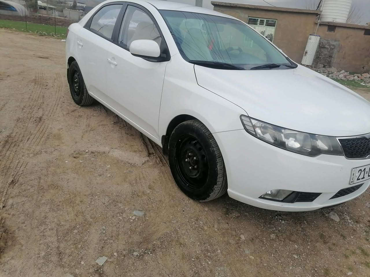 کیای سیراتۆ مۆدێل٢٠١١ گێڕ عادی دەعم و لێدراوی نیە گێڕو مەکینەی بە شەرتی فیتەر  ٦ گێڕ سەنەوی و ڕەقەمی تازەیە  نرخ ٩٩ وەرەقەو کەمێک معامەلە  .لە سلێمانی ژ.م *********** السليمانية, العراق
