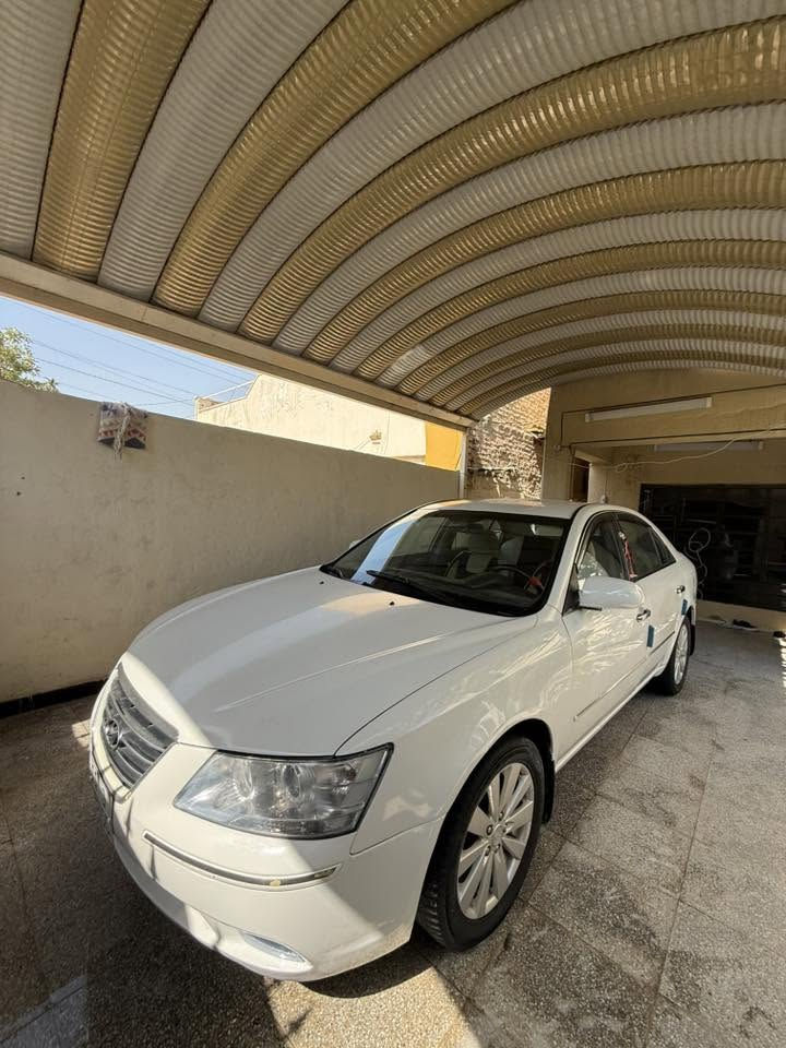 السلام عليكم هونداي سوناتا 2009 خليجي محرك2400 5 نمر محرك وكير وصدر وتبريد مكفول سياره جاهزه رقم بغداد الدولي تحويل مباشر سياره مصبوغه قطع أبيع حزام بشرط بدون دواخل السعر 100مكاني بغدادً المحموديه ***********
