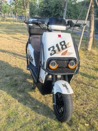 متوفر جمله ومفرد 07831042114 ٦بطاريات ملف٣٠٠٠ ٣٢امبير اسعار جملة الجمل...