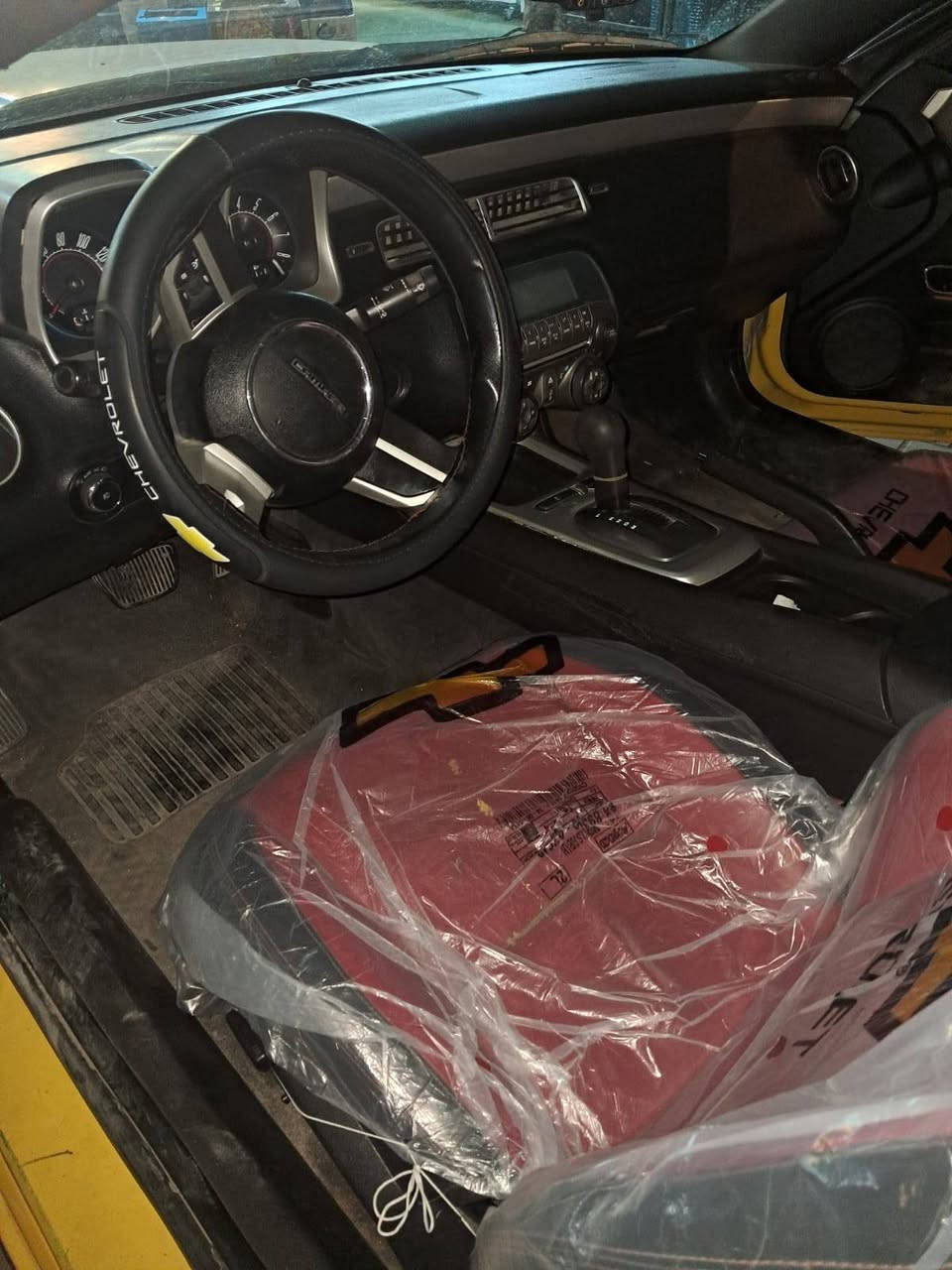 سلام عليكم ورحمة سيارة شيفر وليت موديل 2010 كير مكينه حداديه جاهزه مصبوغه حزام جماليه سعر 75وبيها مجال بيع او مراوس حسب القناعه مكاني بغداد البياع متواجد واتساب رقم الهاتف ***********
