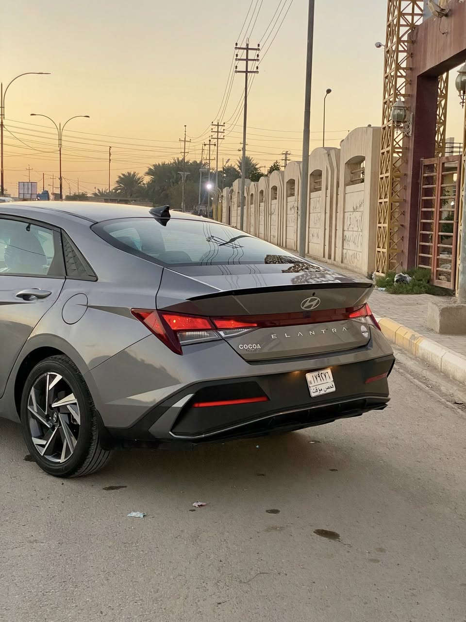 السلام عليكم

هونداي النترا 2025 دخول جديد  حره وارد 

بدون دواخل نهائياً  

 ضرر سطحي 

صور الضرر داخل المنشور 

بجم كبس + جنطه كبس الشركه 

بدون اي ايرباك نهائياً جميع الايرباكات سليمة 

بدوووووون رقم ⚠️‼️

بدووووون رقم ⚠️‼️

بدووووون رقم ⚠️‼️

تترقم جميع المحافظات عدا الاقليم 

ماشيه 6الف ميل

محرك 2000 دوش 

المواصفات ⬇️

بصمه  تشغيل + ابواب 

تشغيل عن بعد 

كروز  سرعه 

ردارات 360 درجه 

نظام تحديد مسار مع تنبيه مغادرة المسار

قيادة  ذاتيه 

نظام النقطة العمياء في المري الجانبية

رادار امامي 

نظام بريك طوارئ تلقائي 

نظام اوتو ستوب 

شاشة عدادات ديجتال 

شاشة وسطية  كبيره تدعم ابل كاربلاي وايرلس + اندرويد اوتو 

ثلاث انظمة قيادة ( sport / normal/ smart ) 

ليد امامي + سكن نهاري ليد 

كاميرا خلفية دواره  ونظام التوقف الذاتي عند وجود اي جسم  اثناء الرجوع  

السعر   130$  وبيها مجال 

للاستفسار   *********** واتساب 

مكان السياره : السماوه الرميثه
