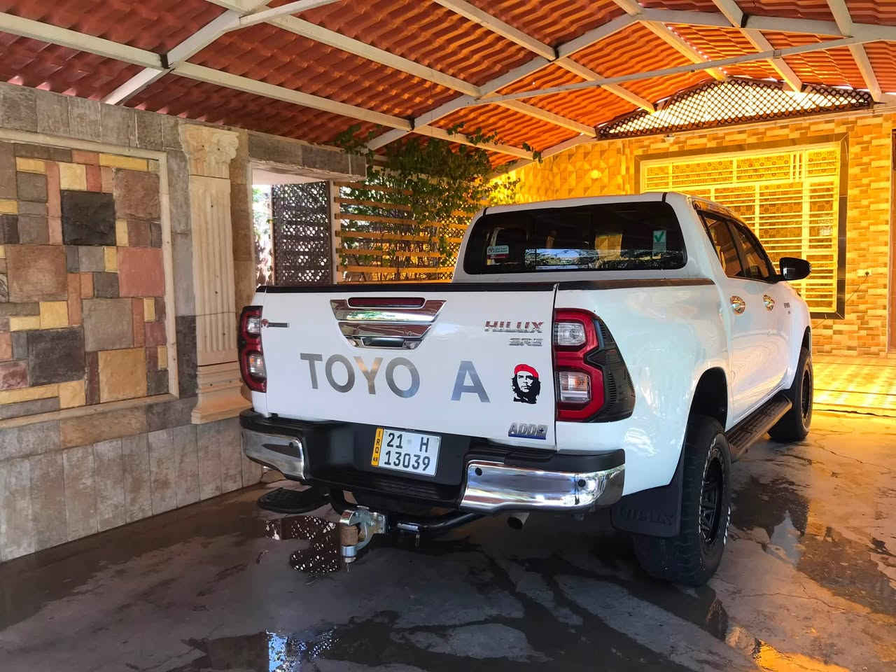 للبيع هايلوكس   TRD
تي ار دي  سته سلندر 
مديل ٢٢ 
ماشيه ٢٣٥ الف 
رقم سليمانيه بسمي 
مبدل بيها فقط بنيد بدون اريباك 
وبيها بارد بالجاملغ الخلفي  
عنواني واسط 
رقمي ***********
