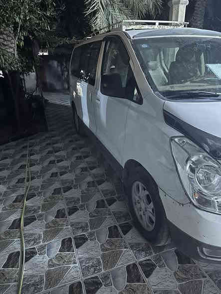 سلام عليكم من رخصة الادمن ستاركس ٢٠٠٨ بغداد للبيع السيارة نظيفة بيها جنطة مبدلة فقط اثر حادث خفيف بدون شواصي أو لغد قطرة معجون مابيها + محرك بي تبخير تخم تاير صدر نص ونص داخلها نظيف بس تغليف كشنات يريد تبريد تدفئة شغال السعر ١٢٠ ورقة وبيها مجال قليل للمعلومات الاتصال ***********
