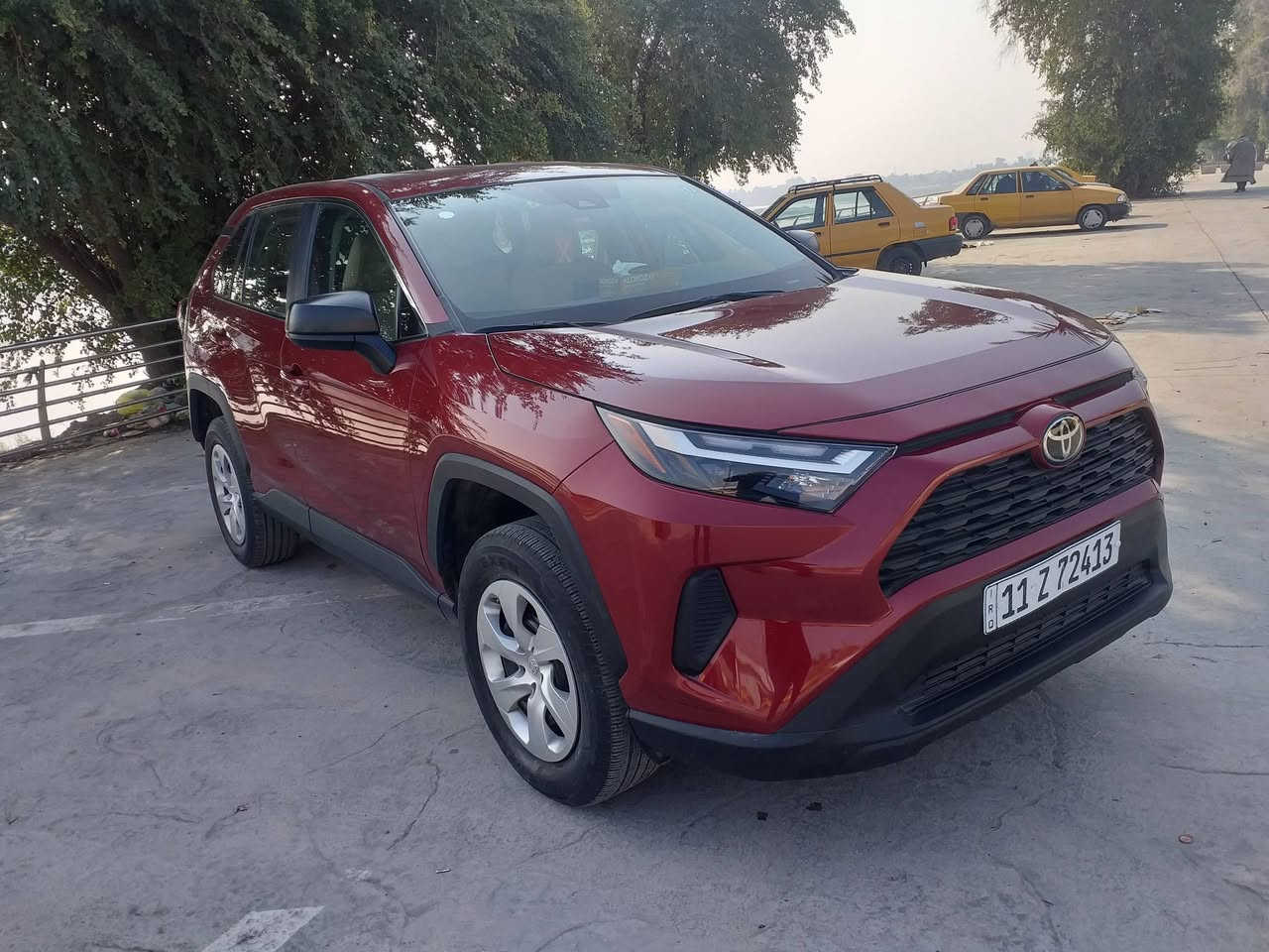 راف فور  LE  2023  دخول جديد السيارة مكفولة بدون صبغ بدون تبديل
مرقم جاهز رقم بغداد 
محرك ٤ سلندر ٢٥٠٠
تحكمات ستيرن  جهتين 
هاند بريك دكمه 
ماشية ٦٥ الف
قطعتين تبريد 
٣ وضعيات قيادة
وبعد هاي مواصفات LE
السيارة مكفولة بدون صبغ بدون تبديل
بيهه تقرير مياه أمطار بسيط
السيارة شغالة من امريكا
السعر  233
موبايل  ***********  ابو طيبة /الكاظمية
